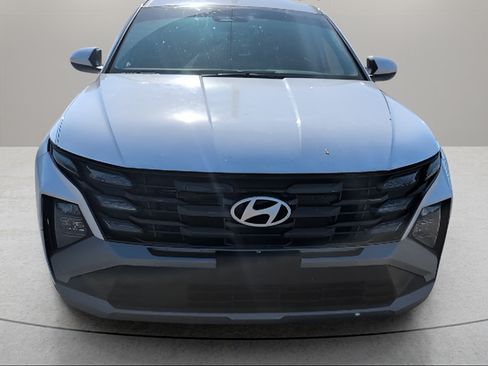 Used 2026 Hyundai Tucson SE FWD image 8