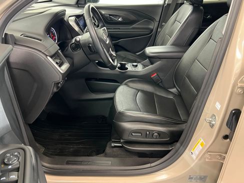 Used 2023 GMC Terrain SLT w/ Tech Package AWD/4WD image 19