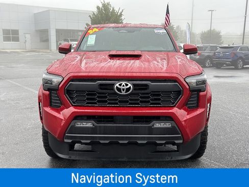 Used 2024 Toyota Tacoma TRD Sport image 4