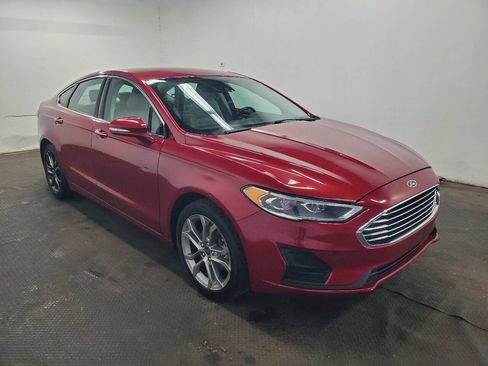 Used 2019 Ford Fusion SEL FWD image 3