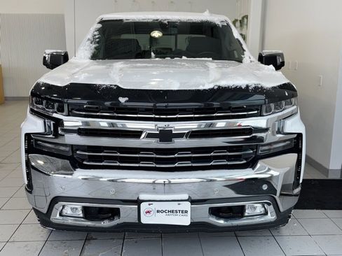 Used 2019 Chevrolet Silverado 1500 LTZ image 36