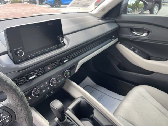 Certified 2024 Honda Accord EX image 13