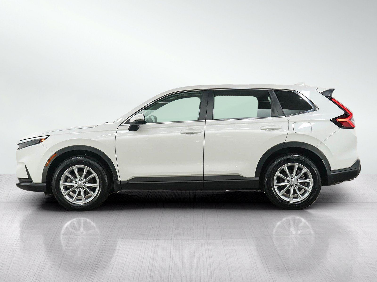 Used 2024 Honda CR-V EX image 2