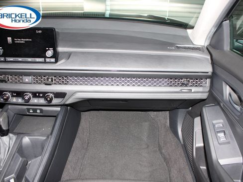 Used 2025 Honda Accord LX image 20