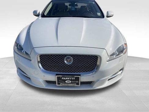 Used 2015 Jaguar XJ L Portfolio RWD image 3