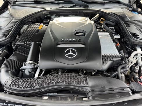 Used 2018 Mercedes-Benz C 350e Sedan image 33