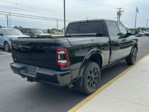Used 2019 RAM 2500 Laramie AWD/4WD image 5