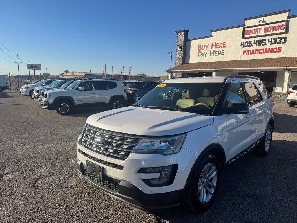 Used 2016 Ford Explorer XLT w/ Equipment Group 202A FWD image 1