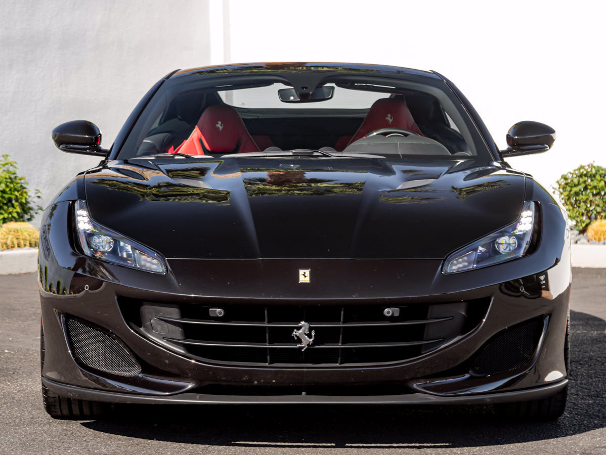 Used 2019 Ferrari Portofino RWD image 4