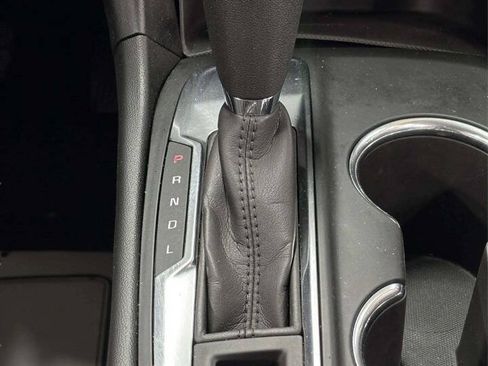 Used 2020 Chevrolet Equinox LT FWD image 30