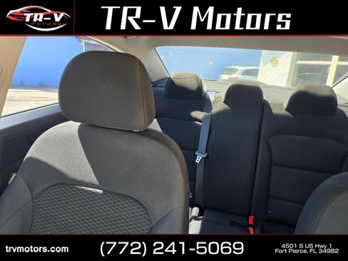 Used 2020 Hyundai Elantra Value Edition w/ Cargo Package (C1) FWD image 12