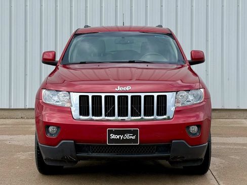 Used 2011 Jeep Grand Cherokee Laredo w/ Security & Convenience Group AWD/4WD image 9