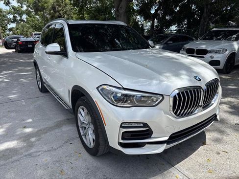 Used 2019 BMW X5 xDrive50i w/ Executive Package AWD/4WD image 4