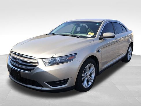 Used 2017 Ford Taurus SEL FWD image 7