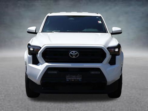 Used 2024 Toyota Tacoma SR5 AWD/4WD image 26