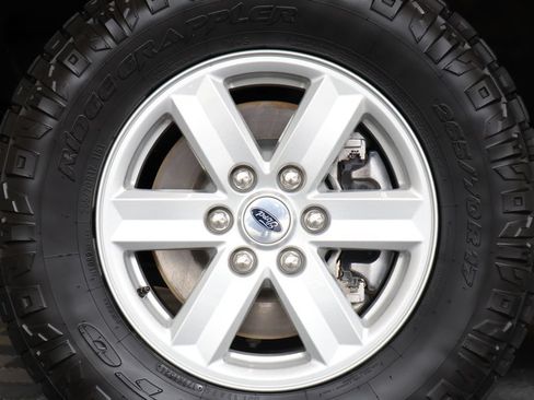 Used 2023 Ford F150 XLT AWD/4WD image 10