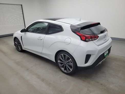Used 2019 Hyundai Veloster 2.0 Premium image 3