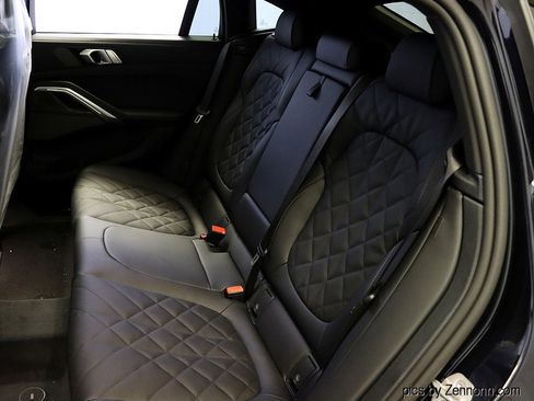 Used 2026 BMW X6 xDrive40i image 26