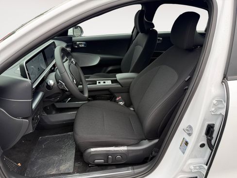 New 2025 Hyundai Ioniq 6 SE image 10