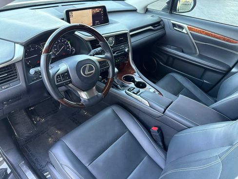 Used 2019 Lexus RX 350L FWD image 9