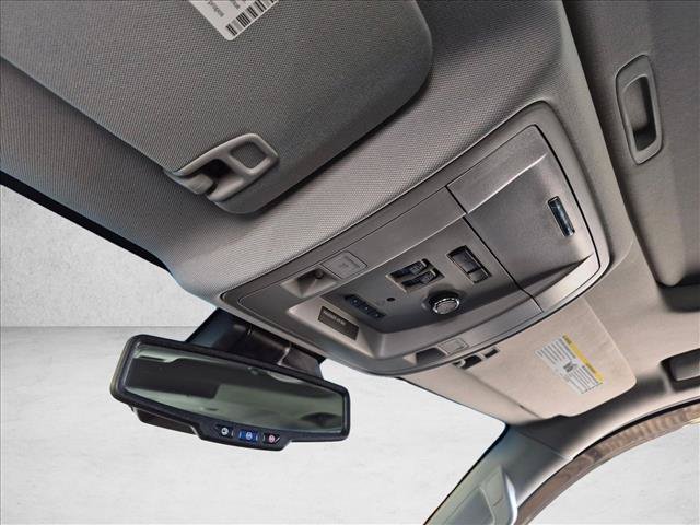 Used 2015 Chevrolet Tahoe LTZ AWD/4WD image 12