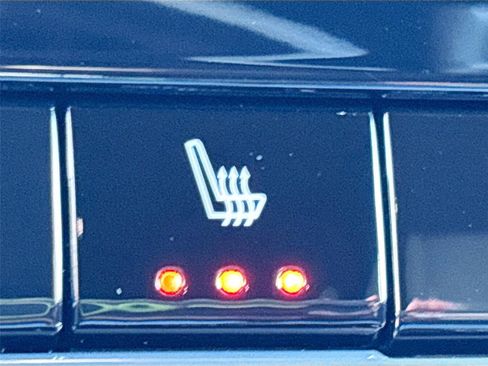 Used 2024 Honda Prologue EX image 23