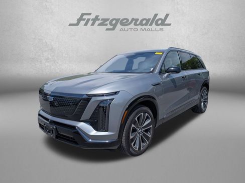 Certified 2026 Cadillac Vistiq Sport w/ LPO, Floor Liner Package AWD/4WD image 2