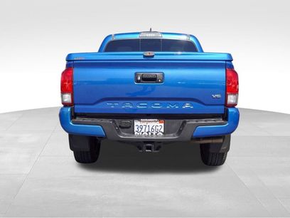 Certified 2017 Toyota Tacoma TRD Sport w/ Tow Package (A/T)