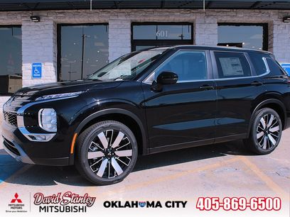 New 2025 Mitsubishi Outlander SE