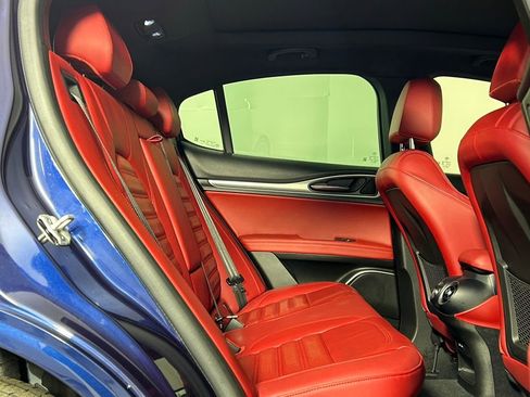 Used 2021 Alfa Romeo Stelvio Ti Sport image 13