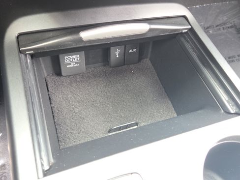 Used 2017 Acura RDX FWD image 33