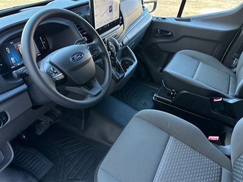 New 2026 Ford Transit 250 148 Medium Roof image 7