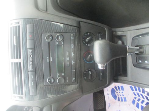 Used 2006 Ford Fusion SE image 11