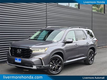 New 2025 Honda Pilot Touring