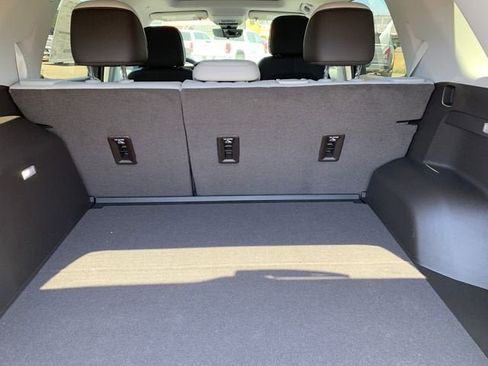New 2026 GMC Terrain Denali AWD/4WD image 9