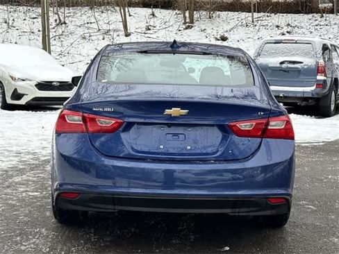 Used 2023 Chevrolet Malibu LT image 4