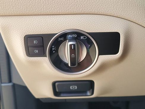 Used 2019 Mercedes-Benz GLA 250 image 27