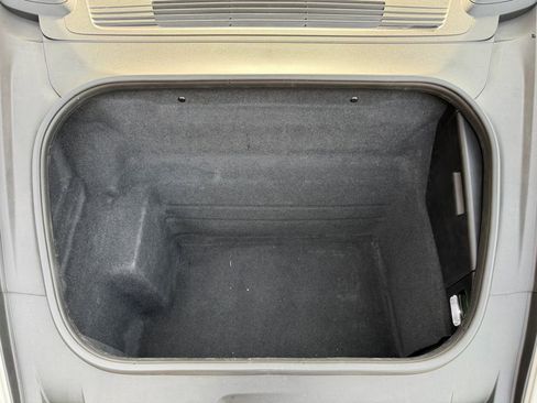 Used 2022 Porsche 911 Turbo S image 10