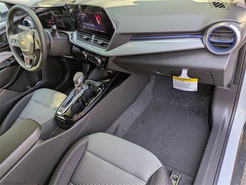 New 2026 Chevrolet Trax LT w/ Driver Confidence Package image 25