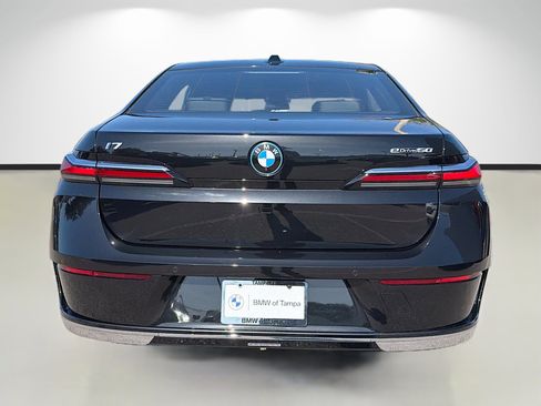 New 2026 BMW i7 eDrive50 w/ Premium Package image 4
