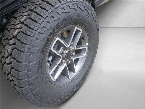 New 2026 Jeep Gladiator Mojave AWD/4WD image 10