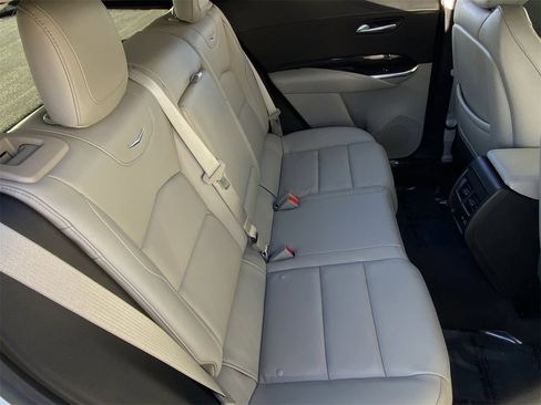 Certified 2023 Cadillac XT4 Premium Luxury image 14