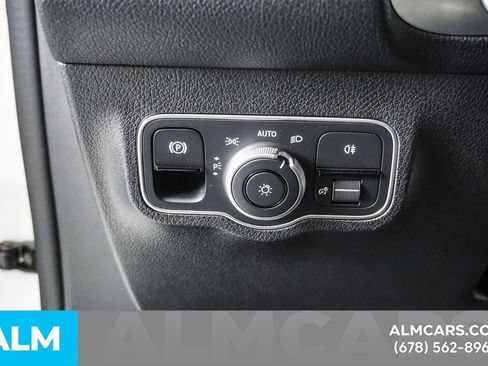 Used 2024 Mercedes-Benz EQB 250+ image 32