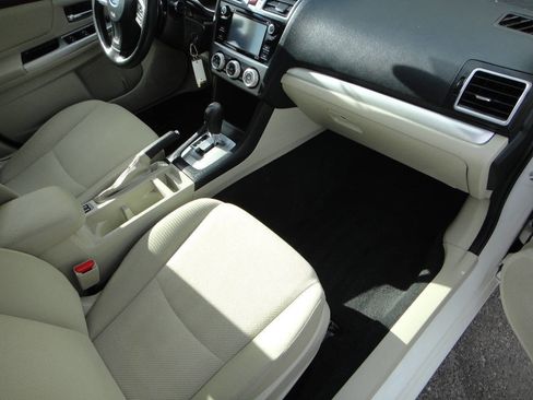 Used 2016 Subaru Impreza 2.0i Premium image 14