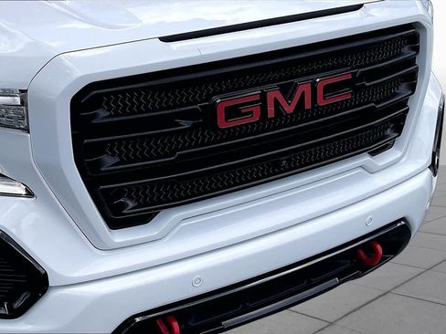 Used 2021 GMC Sierra 1500 AT4 w/ AT4 Premium Package AWD/4WD image 29