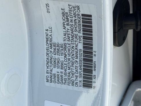 Certified 2025 Honda Civic Sport Touring image 32