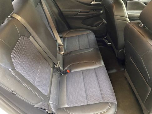 Used 2025 Buick Envista Preferred FWD image 25