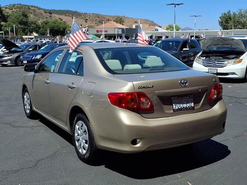 Used 2009 Toyota Corolla LE FWD image 6