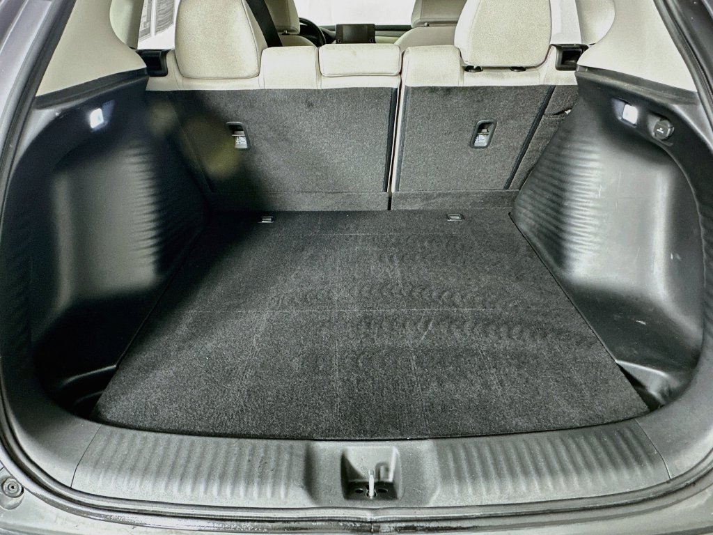 Used 2024 Honda HR-V LX image 29