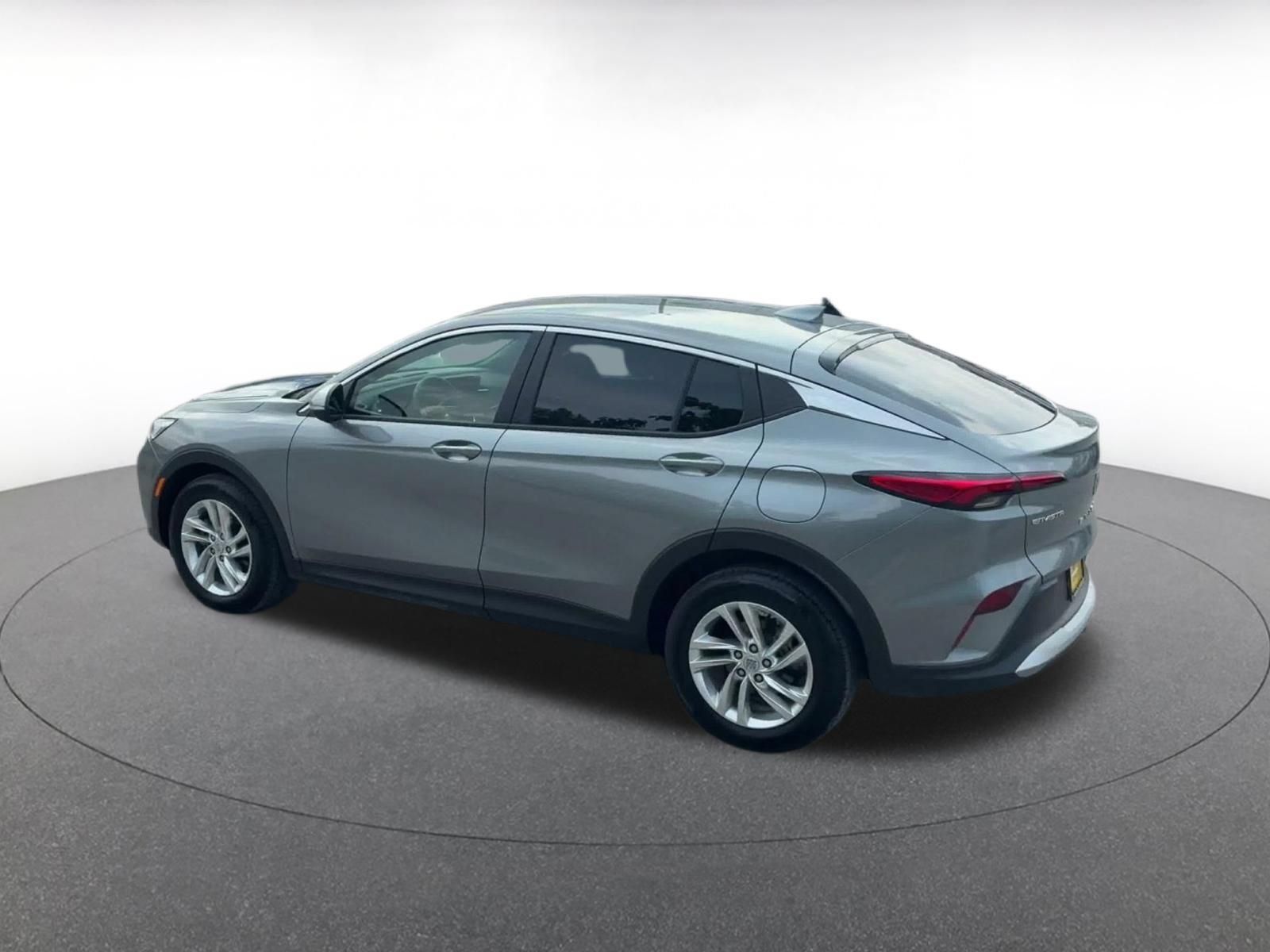 Used 2025 Buick Envista Preferred FWD image 9